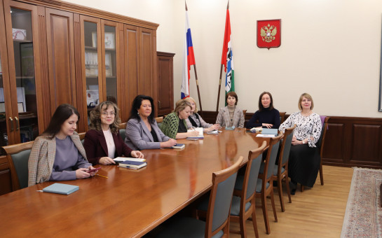 Новосибирский облизбирком провел совещание с членами территориальных избирательных комиссий