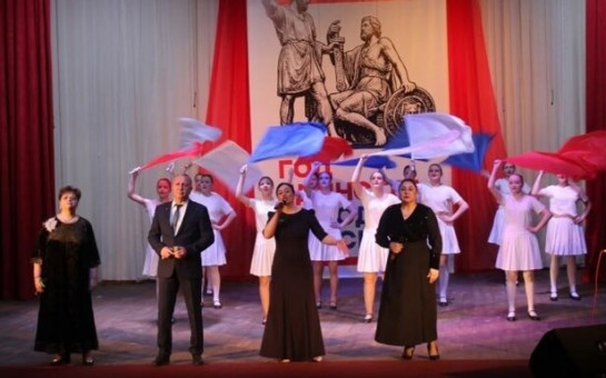 Организаторы выборов Здвинского района приняли участие в благотворительном концерте